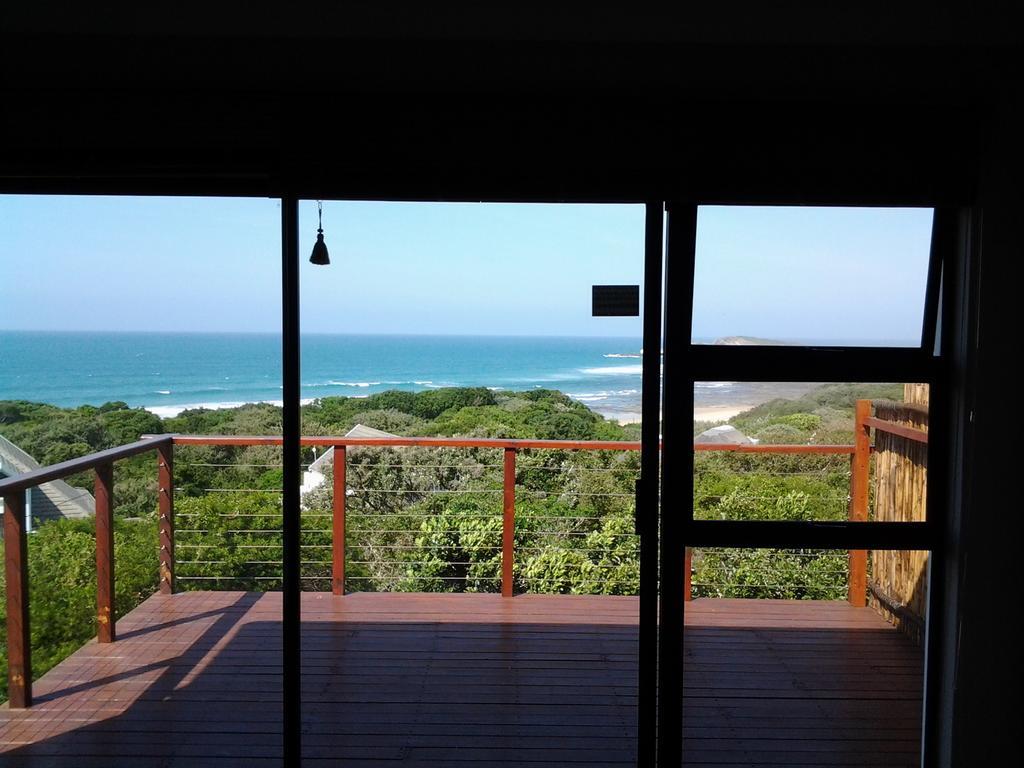 Cove View B&B East London Room photo